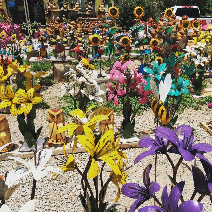 Enchanting Colors of Metal Works and Wood Carvings in Ruidoso, New Mexico Brain Contour