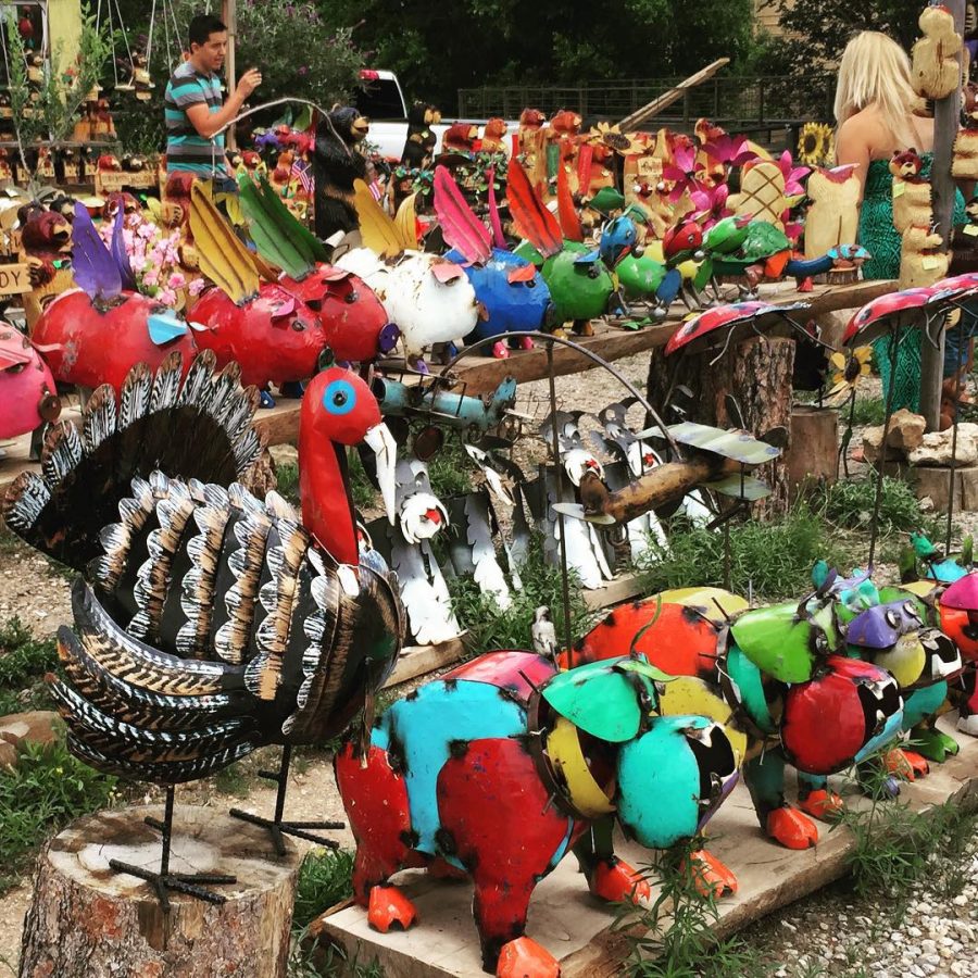 Enchanting Colors of Metal Works and Wood Carvings in Ruidoso, New