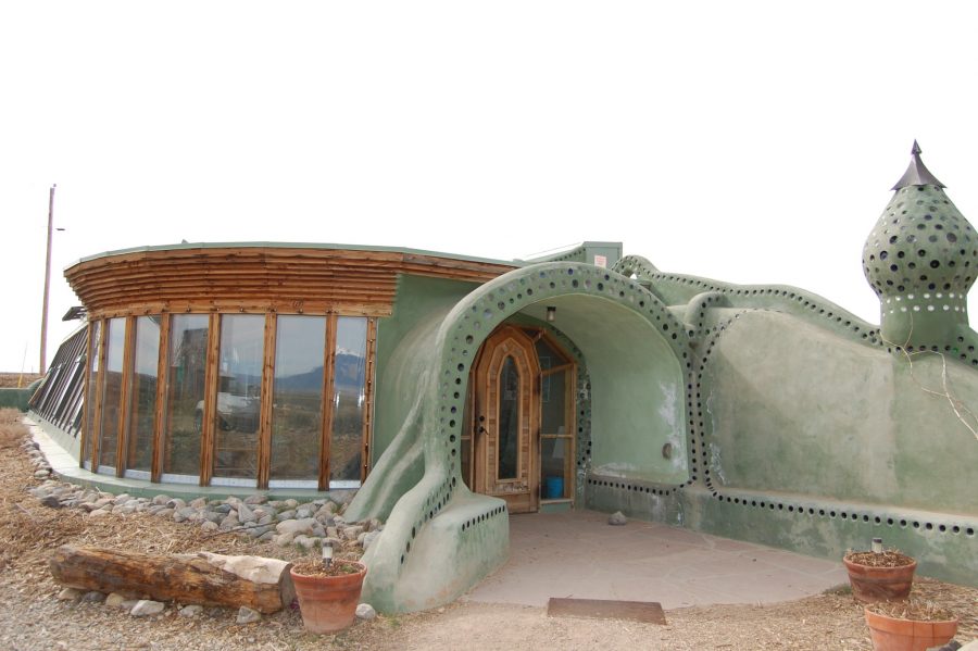 Rent a Room at the EnvironmentallyFriendly Buildings "Earthship