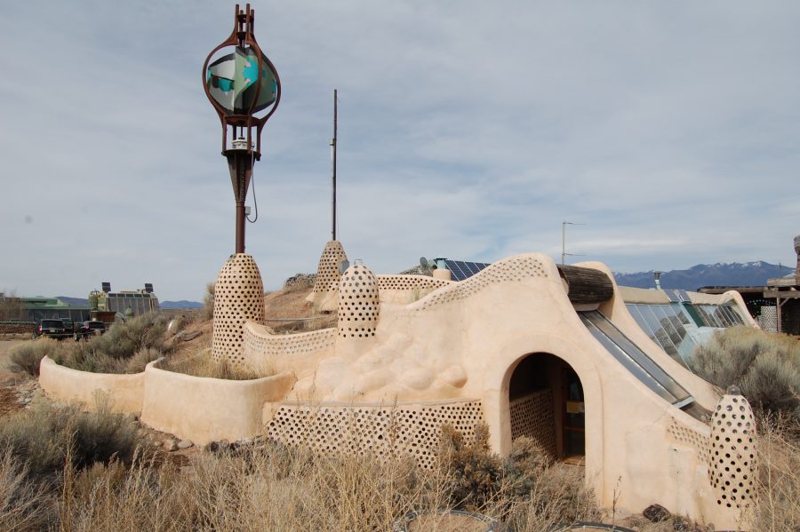 Rent a Room at the EnvironmentallyFriendly Buildings "Earthship